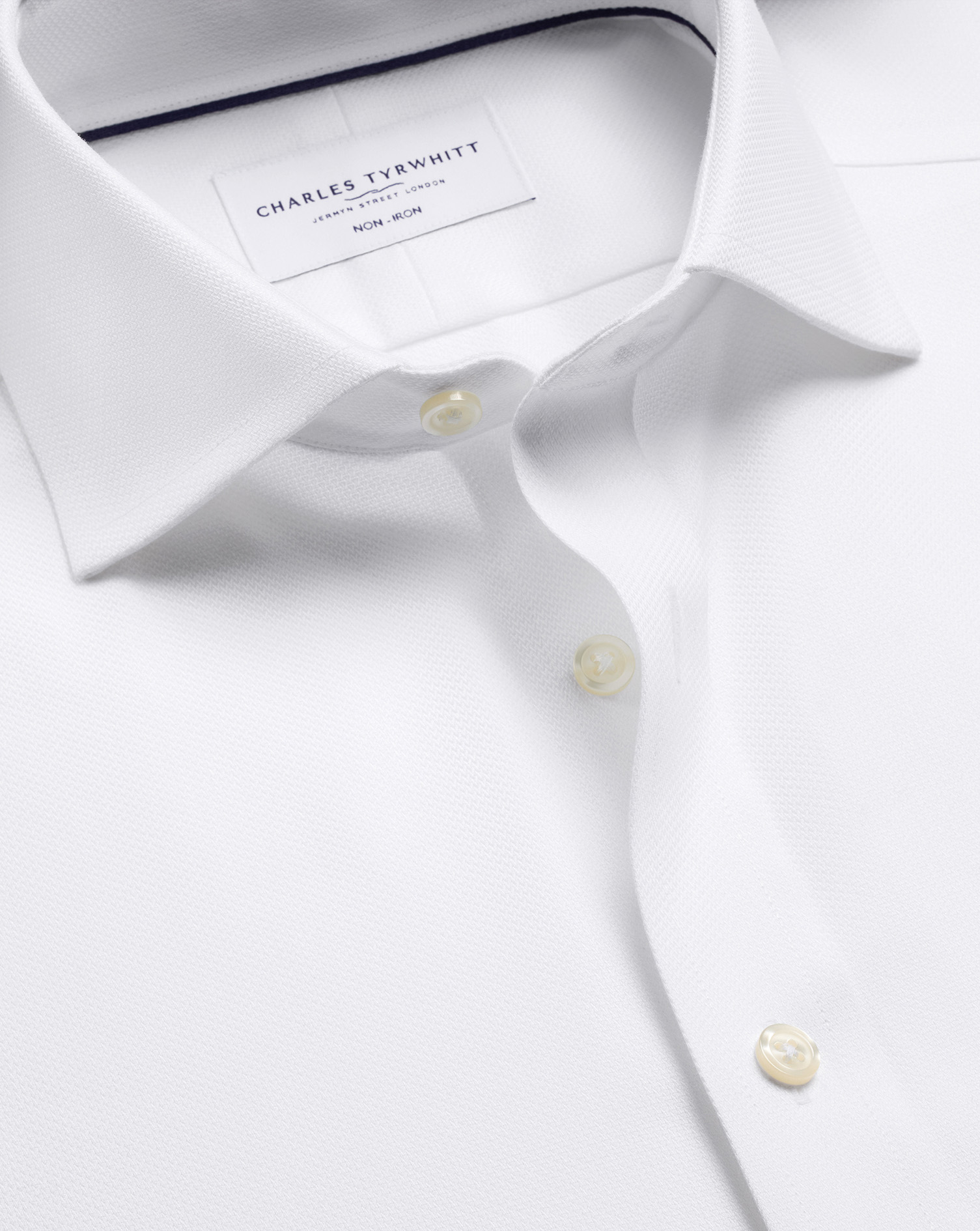 FOA0019WHT_COLLAR_DETAIL_01