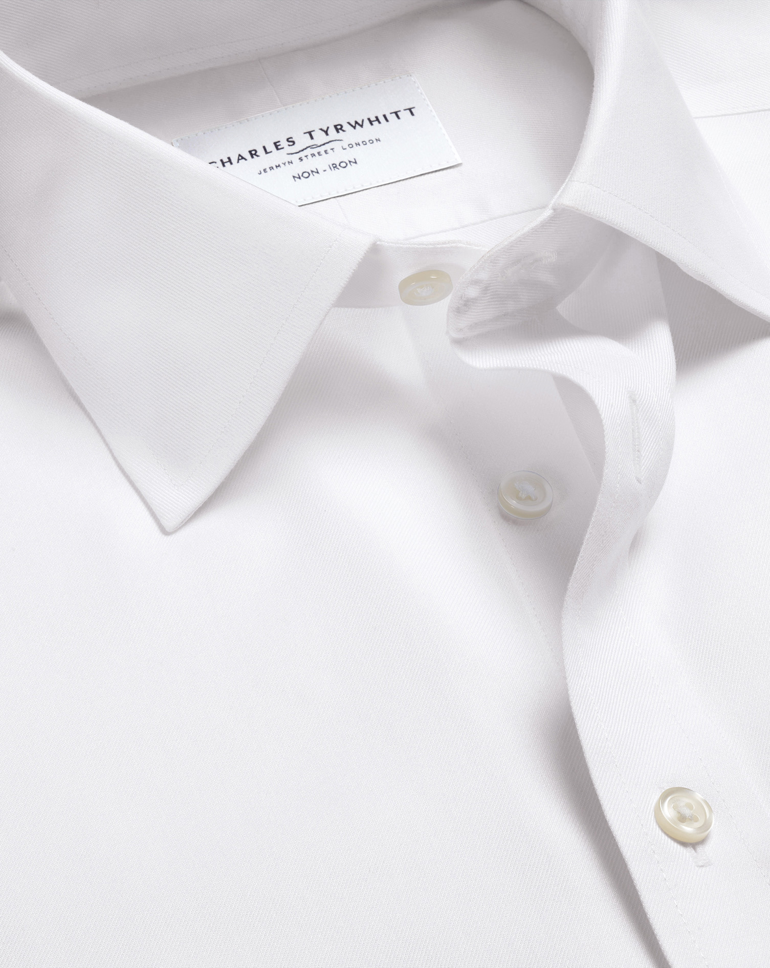 FON0409WHT_COLLAR_DETAIL_01