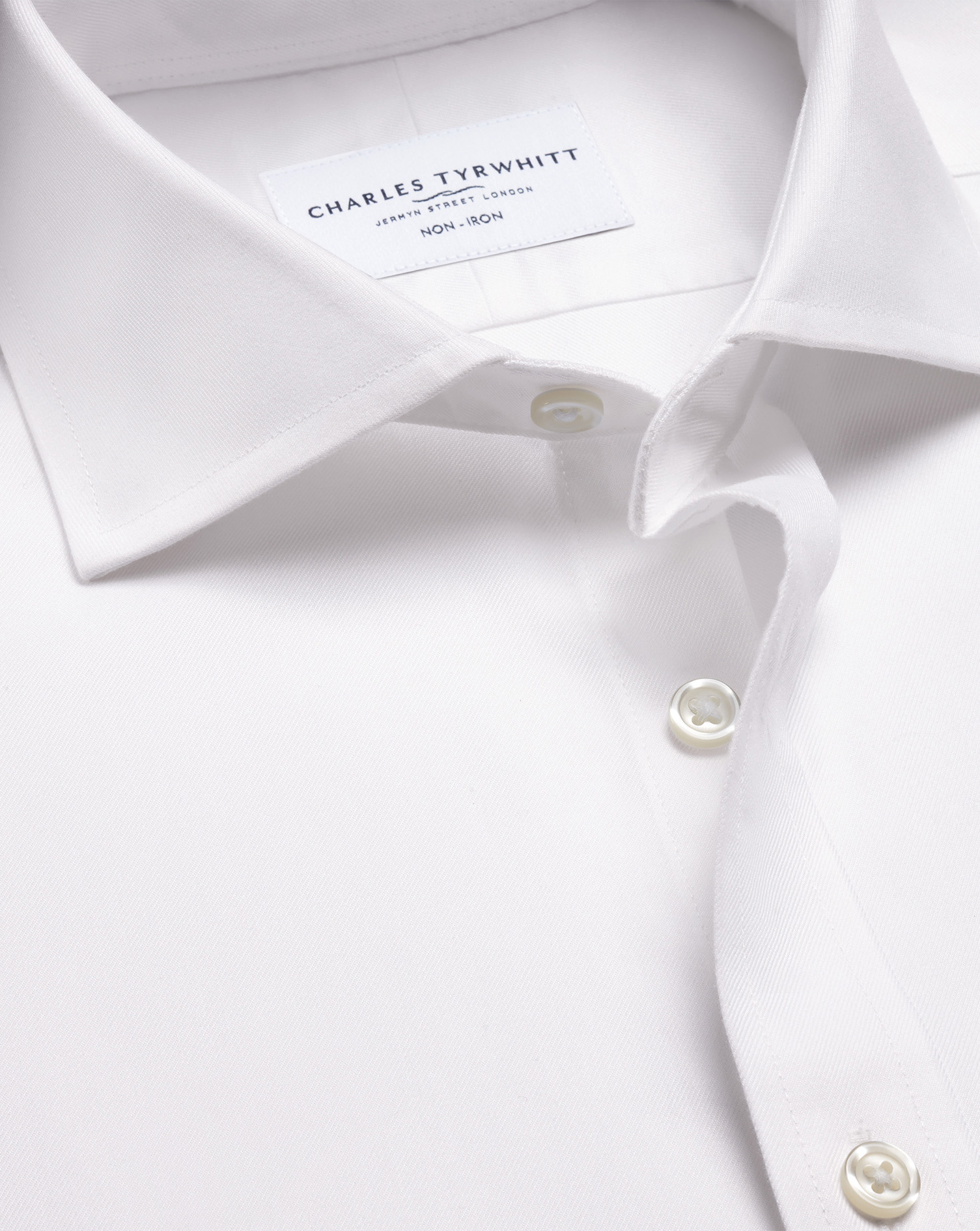 FON0540WHT_COLLAR_DETAIL_01