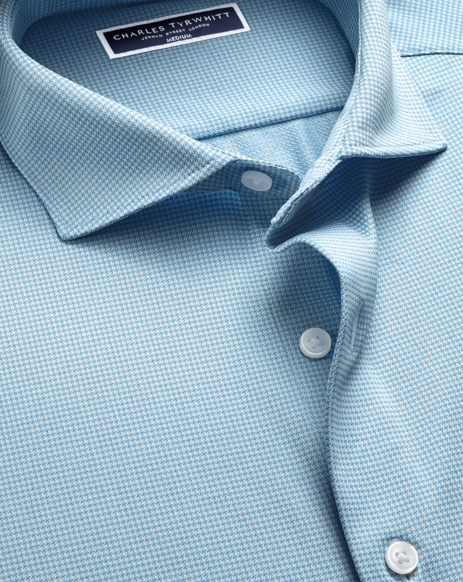 JEH0003LBU_COLLAR_DETAIL_01