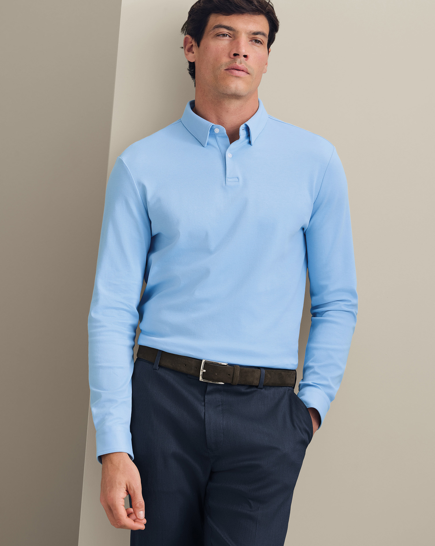 JEP0468SKY_MODEL_TUCKED_01