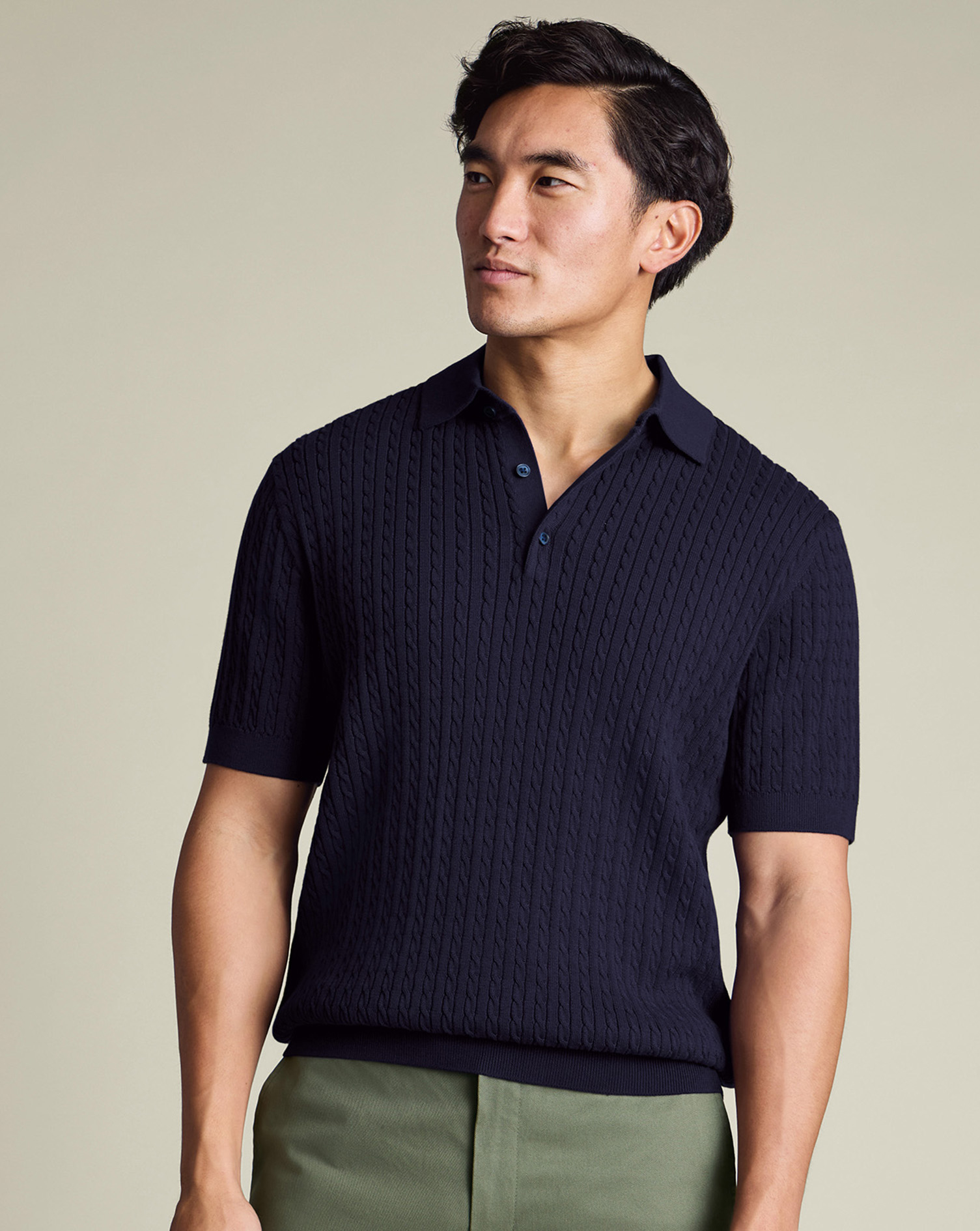 KNT0014IDG_MODEL_FRONT_01