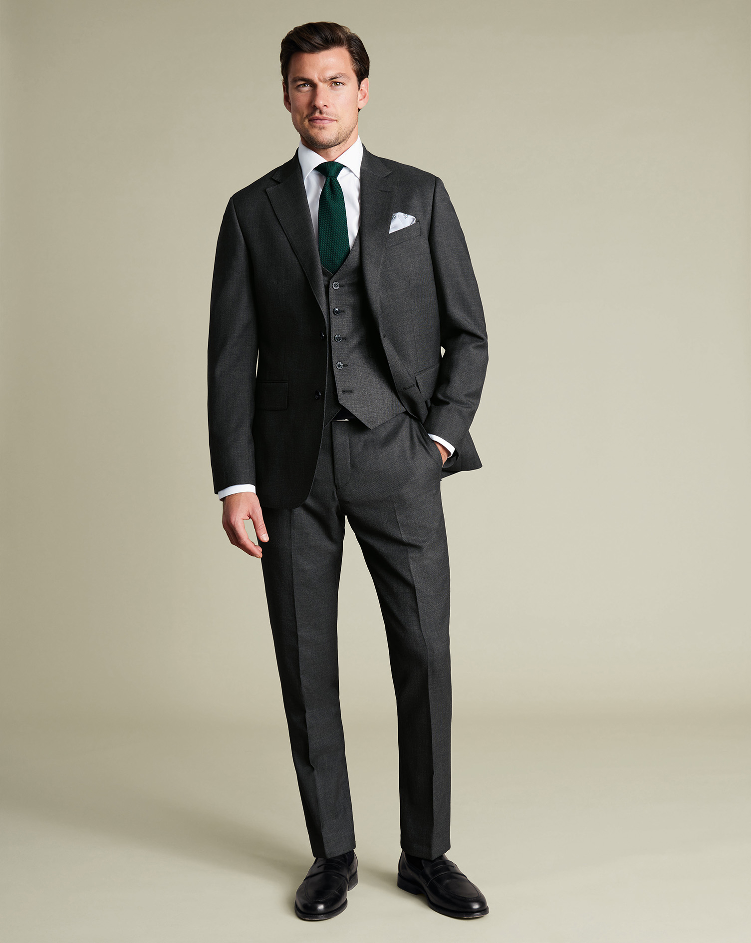 SUT0253CHA_MODEL_FULL_WEDDING