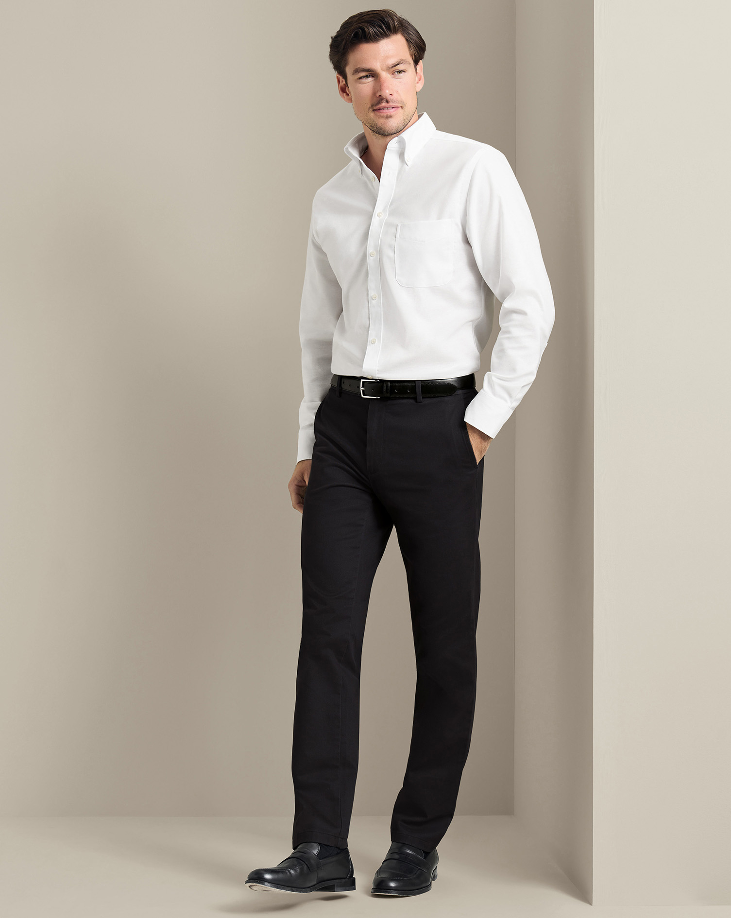 TRC0270BLK_MODEL_FULL_FRONT_01