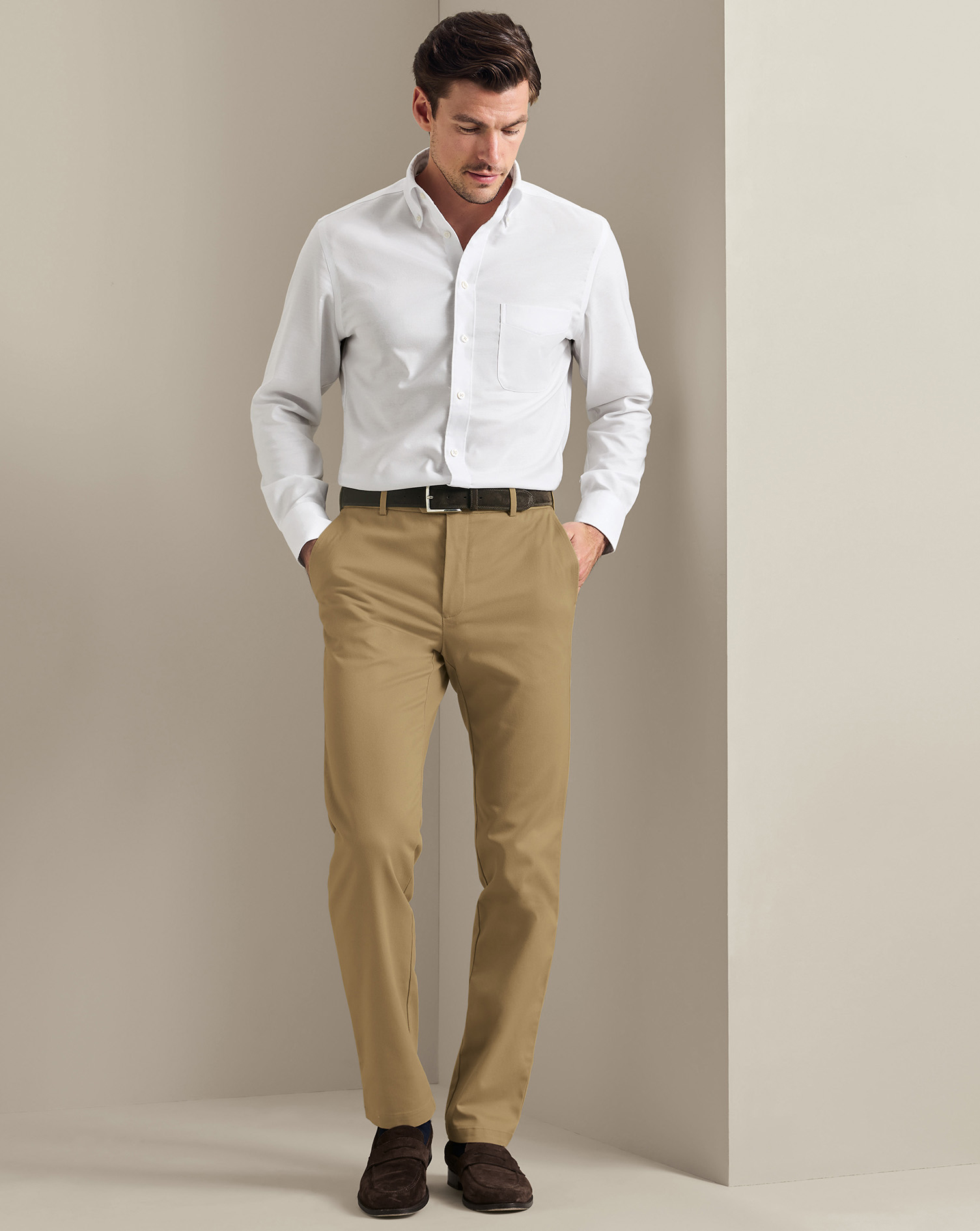 TRC0270TAN_MODEL_FULL_FRONT_01