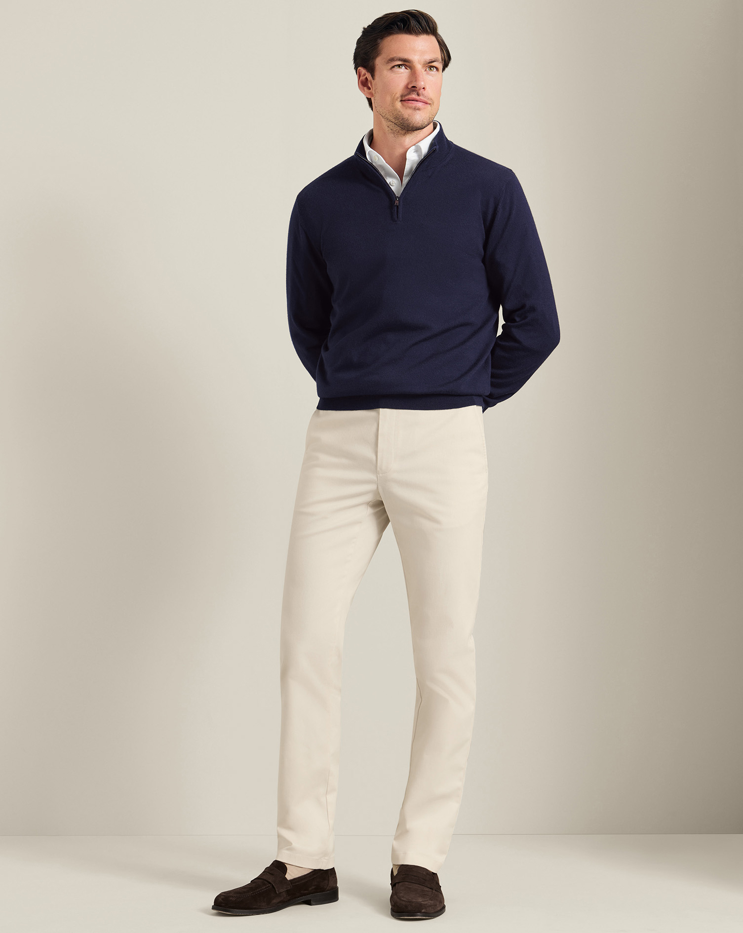 TRC0279VRY_MODEL_FULL_FRONT_01
