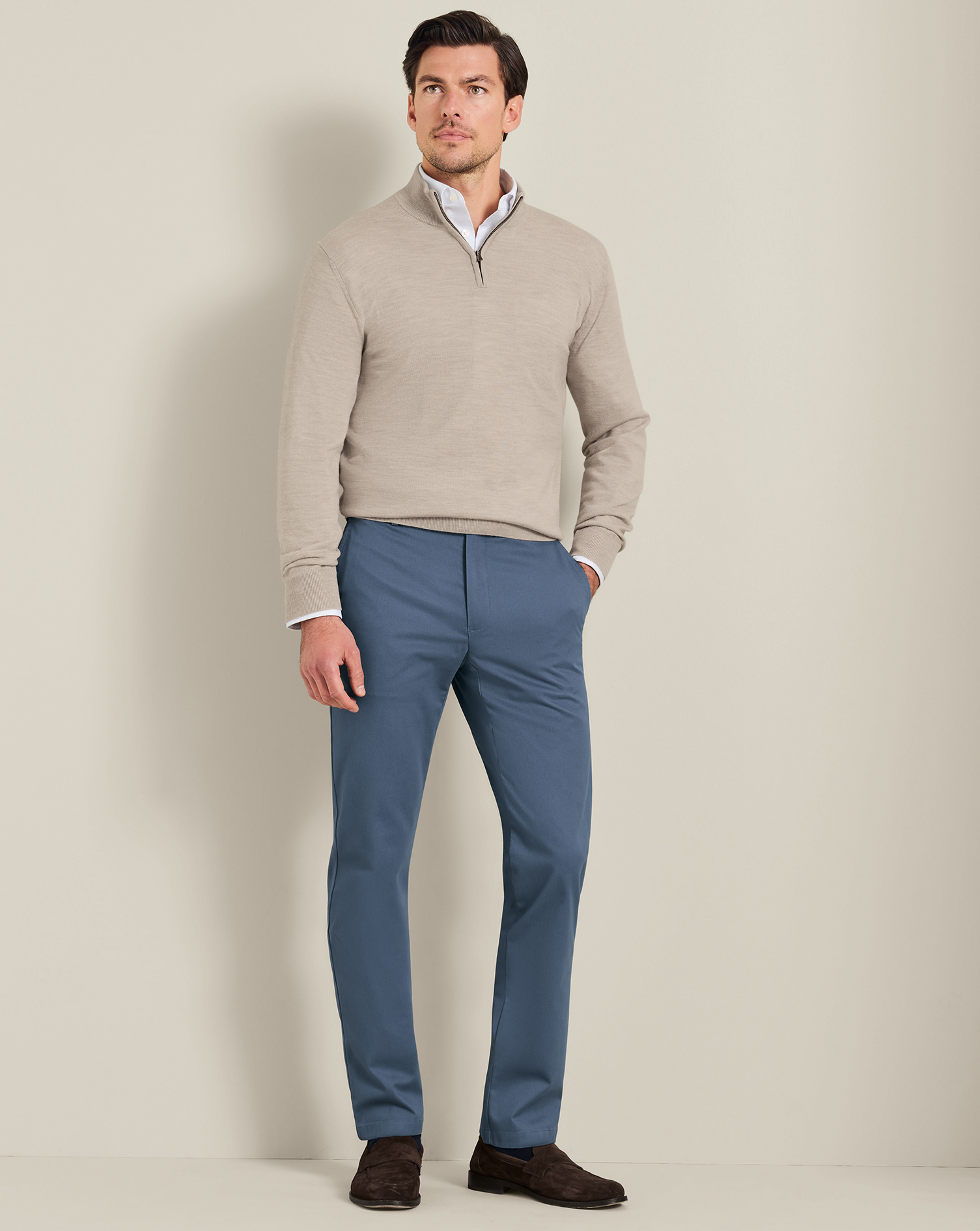 TRC0284AFB_MODEL_FULL_FRONT_01