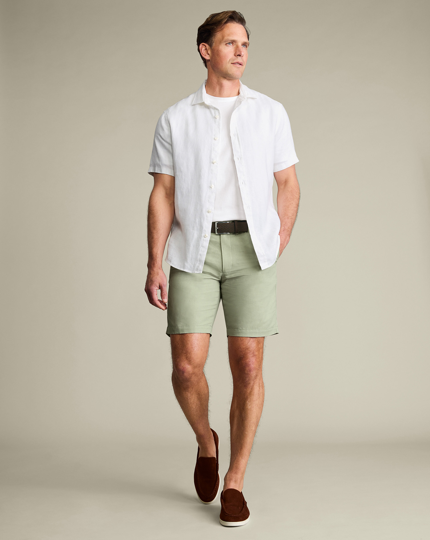 TRH0049LGN_MODEL_FULL_FRONT_01