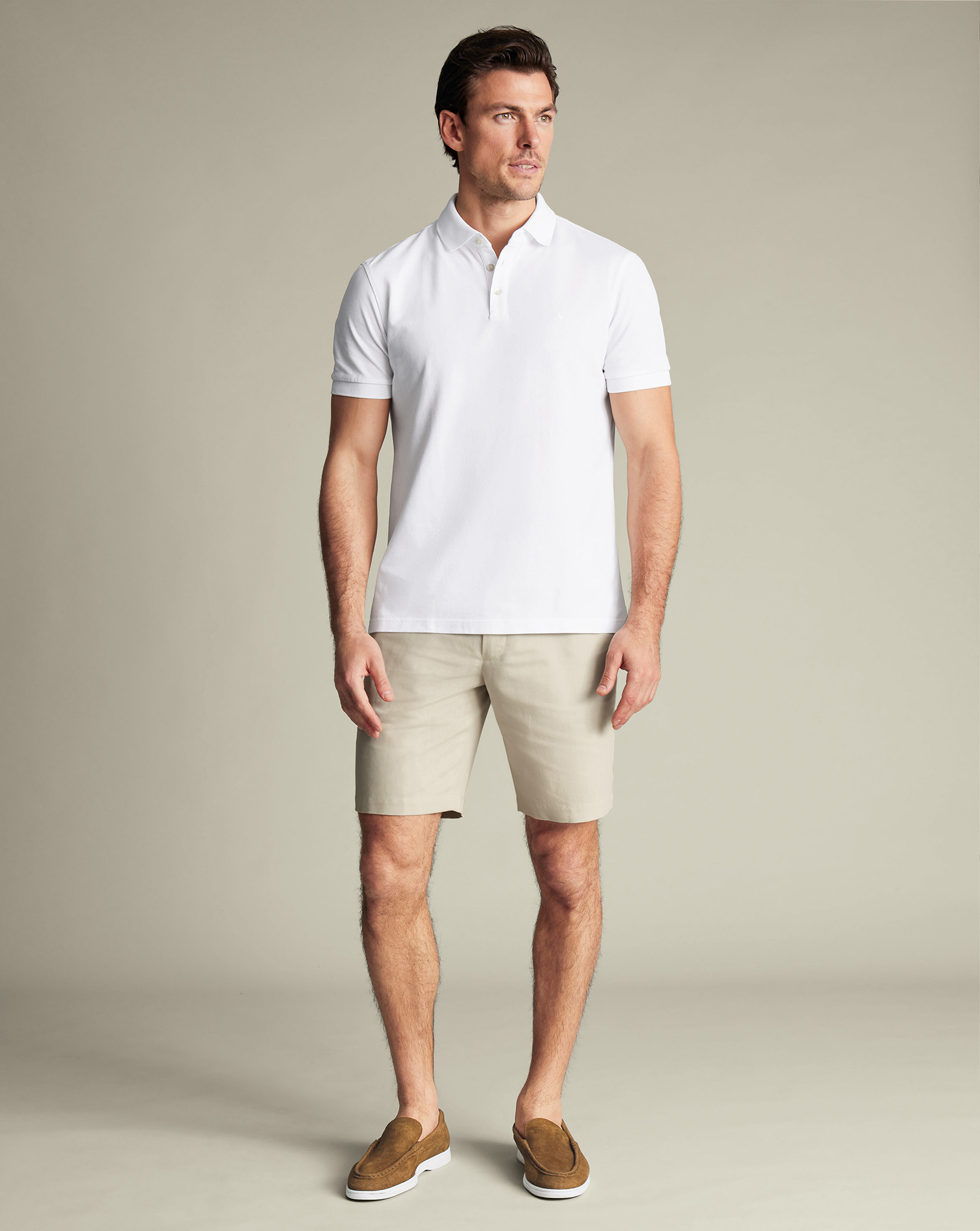 TRH0049STN_MODEL_FULL_FRONT