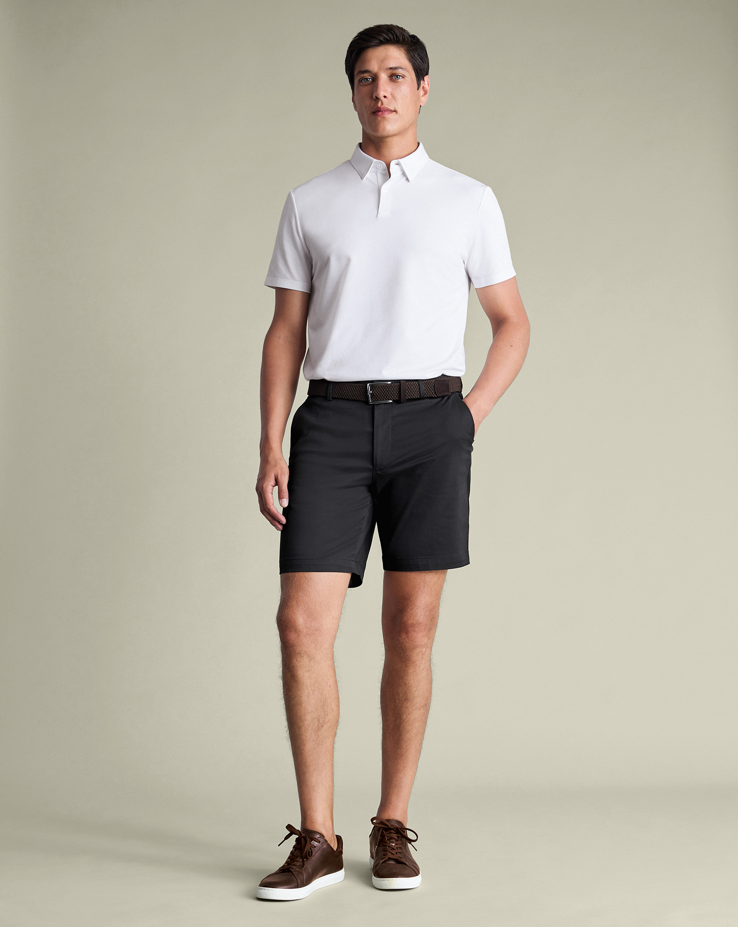 TRH0050BLK_MODEL_FULL_06